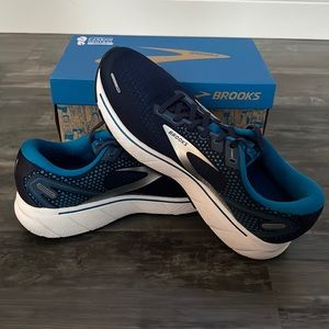 Brooks Ghost 14